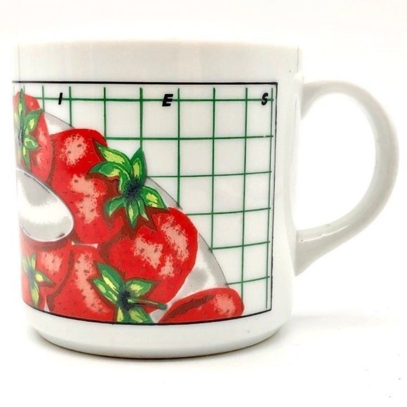 Retro HBBZ Design Coffee Tea Cocoa Mug Strawberries Spoon Cereal Checkerboard - Picture 6 of 9